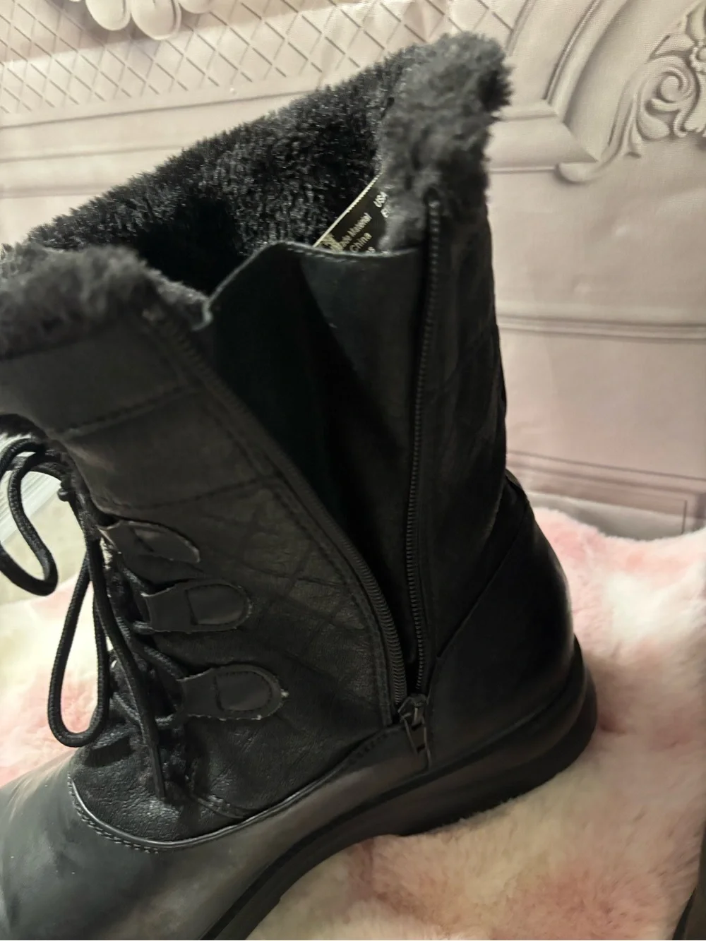 Rugged Outback Women's Black Faux Fur Winter Lace-Up Boots, Size 12W